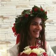 Laureata in Lingue Moderne Occidentali